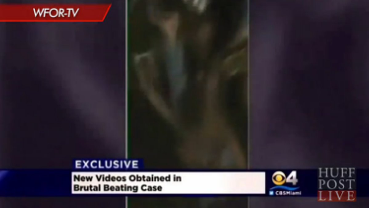 Misshandeln filmades med mobilkamera.